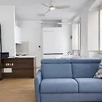 Bilocale In Centro A 1 Minuto Da Piazza Unita Apartment Triest