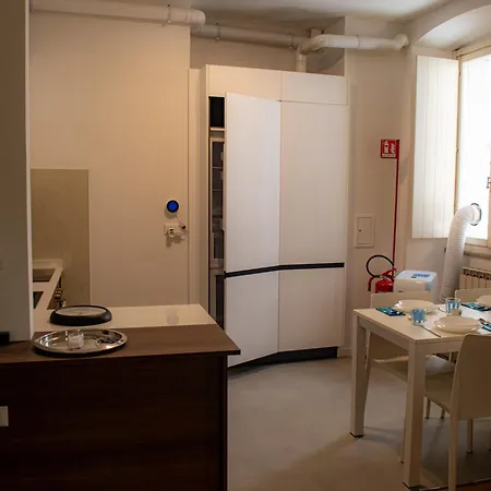 Designer Loft In The Center - Wi-fi Apartment Trieste